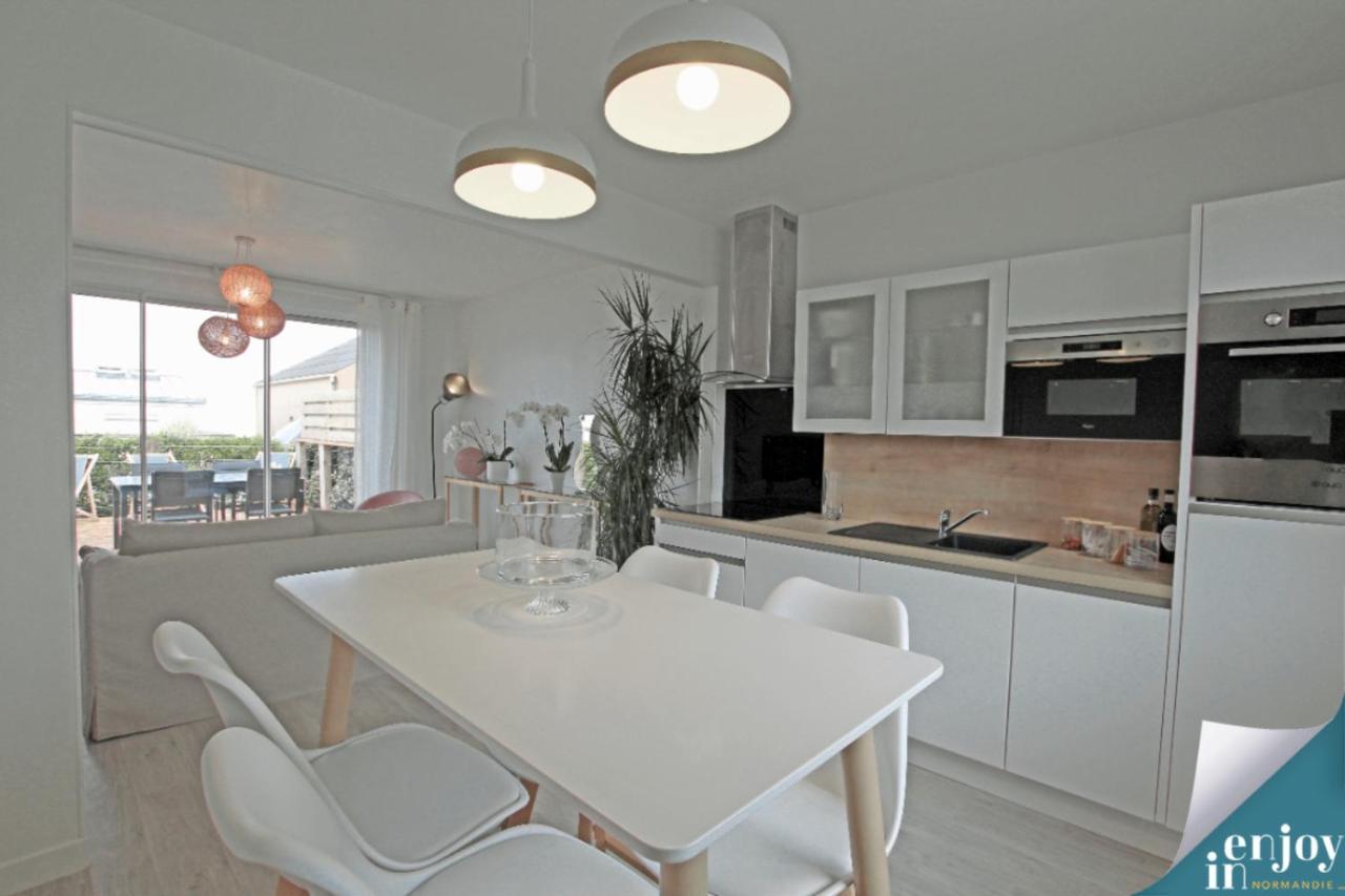 Holiday home Douce Agon-Coutainville